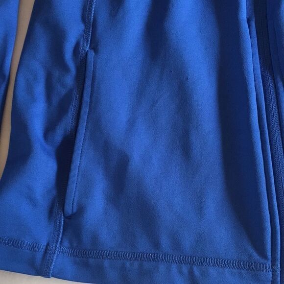 ☑️ Athletic Top Bundle of 3 Items Size Large - Picture 6 of 11